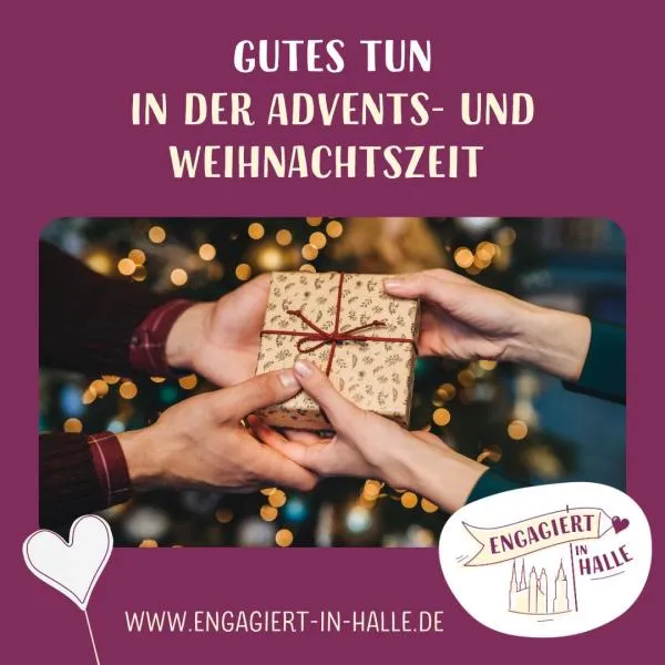 Zwei H&auml;nde, die ein Weihnachtsp&auml;ckchen anfassen mit Text und Logo
